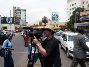 Straßenbilder der Metropole Nairobi